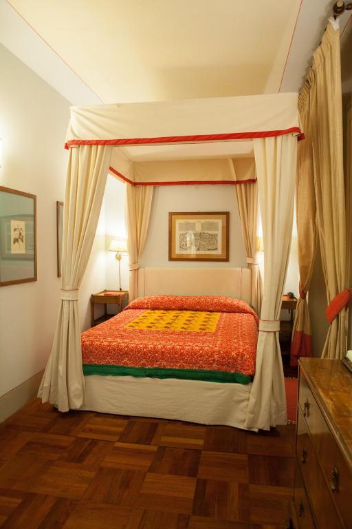 Residenza Johanna I Florence Room photo